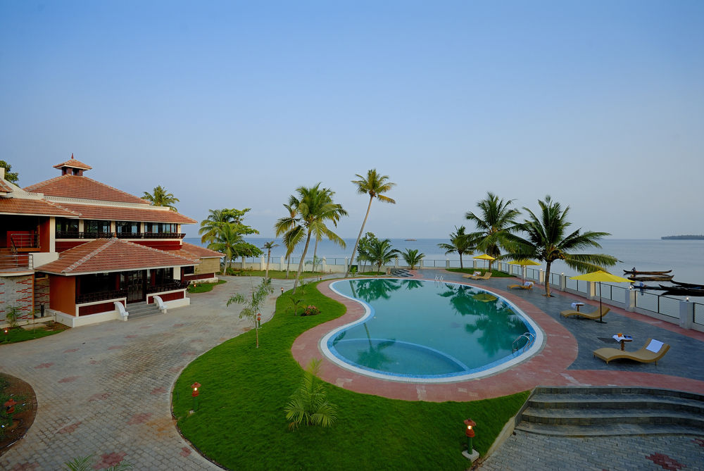 Honeymoon Tour Packages in Alleppey